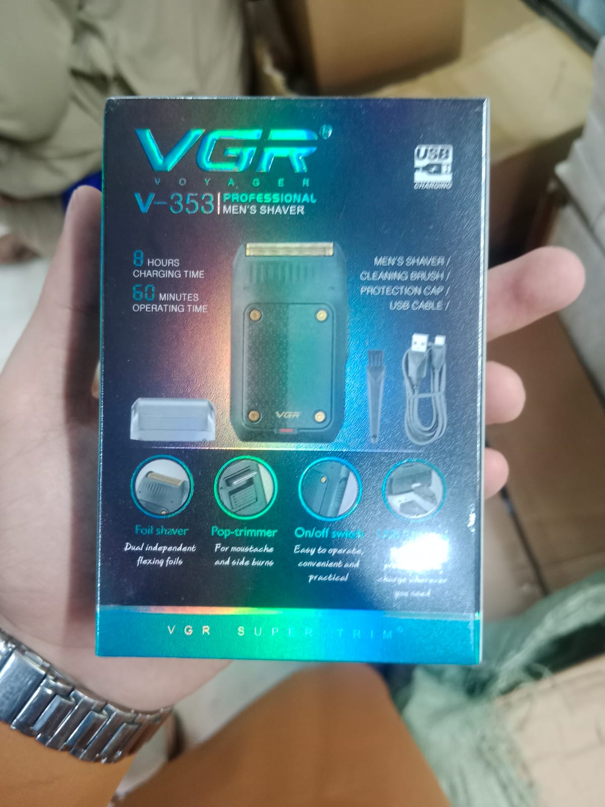 VGR Voyager V-353 Professional Men's Shaver – Portable Dual Foil Shaver with Pop-Up Trimmer