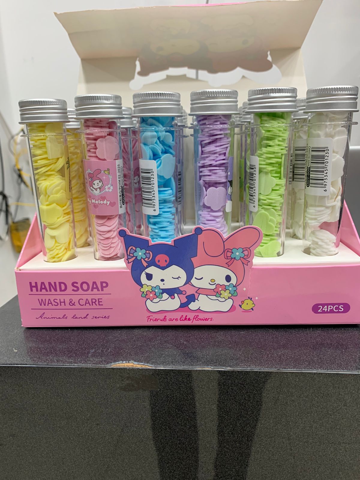 100 PCS Disposable Flower Paper Soap with Portable Tube – Multi-Color Travel Sheets for Hand Washing & Outdoor Use- Random Color