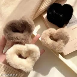 Heart & Square Shape Fur Catcher for Washing Machine | Reusable Lint Remover Ball – Random Color Hair & Thread Filter Medium to large size