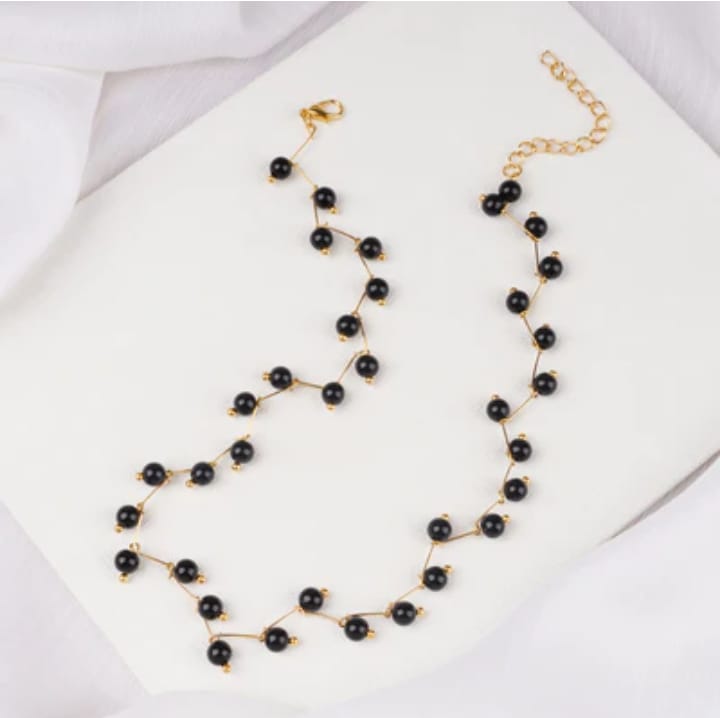 Zig Zag  Black Choker With Earrings for girls - White
