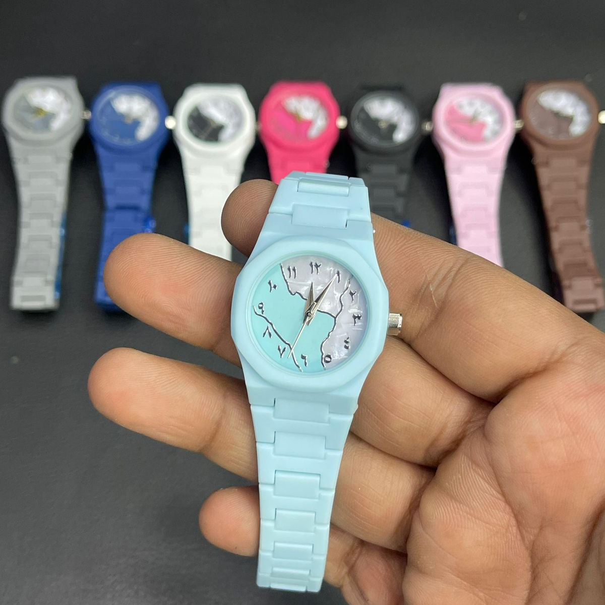 Women's Mini Aura Watch Providing Elegant Design Comfortable Use Stylish Appearance And Everyday Wear - White