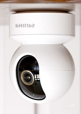Philips 6000 Series Smart WiFi Security Camera | 2-Way Audio