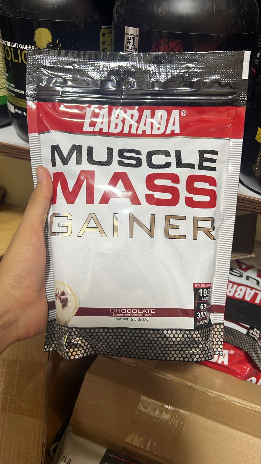 Labrada Muscle Mass Gainer Premium High-Calorie Shake – 2 LBS (907g)