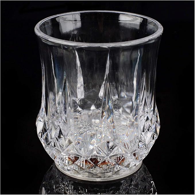 Single Pcs Lighting Glass Led Flashing Water Inductive Rainbow Color Cup Led Glowing Water Mug Colorful Glowing Cup Pour Water And It Lights Up Inductive Pineapple Cup Ktv Bar Color Changing Beer Cup 200Ml