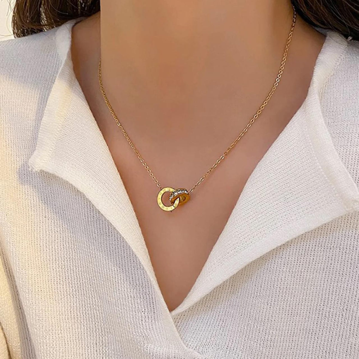 QCT-175 Roman Circle Stainless Steel Necklace – Elegant Jewellery, Stylish Accessory for Women