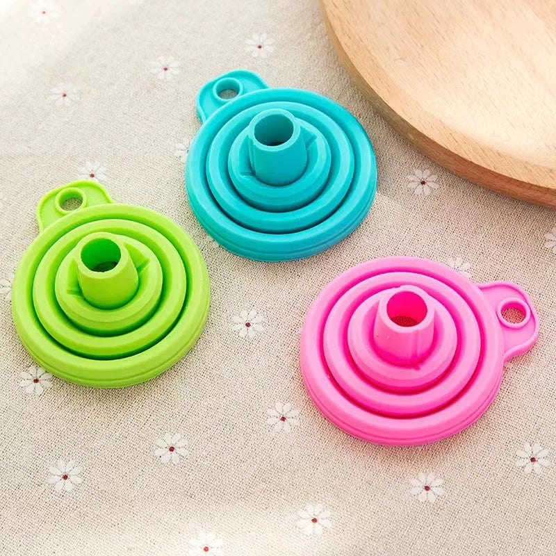 Silicone Oil Funnel Kitchen Liquid Oil Dispensing Tool Random Color