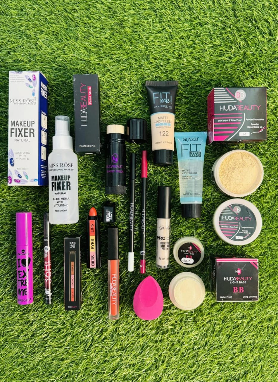 14 In 1 Makeup Deal Makeup Fixerfoundation Beauty Blender And Many More