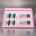 24Pcs O Two O Green Matte Nails With Accessories