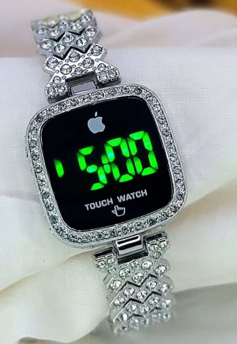 Ladies Square Dial Digital Watch Stylish Design Clear Display Comfortable Strap Easy To Use Reliable Performance Perfect For Daily Wear - Silver