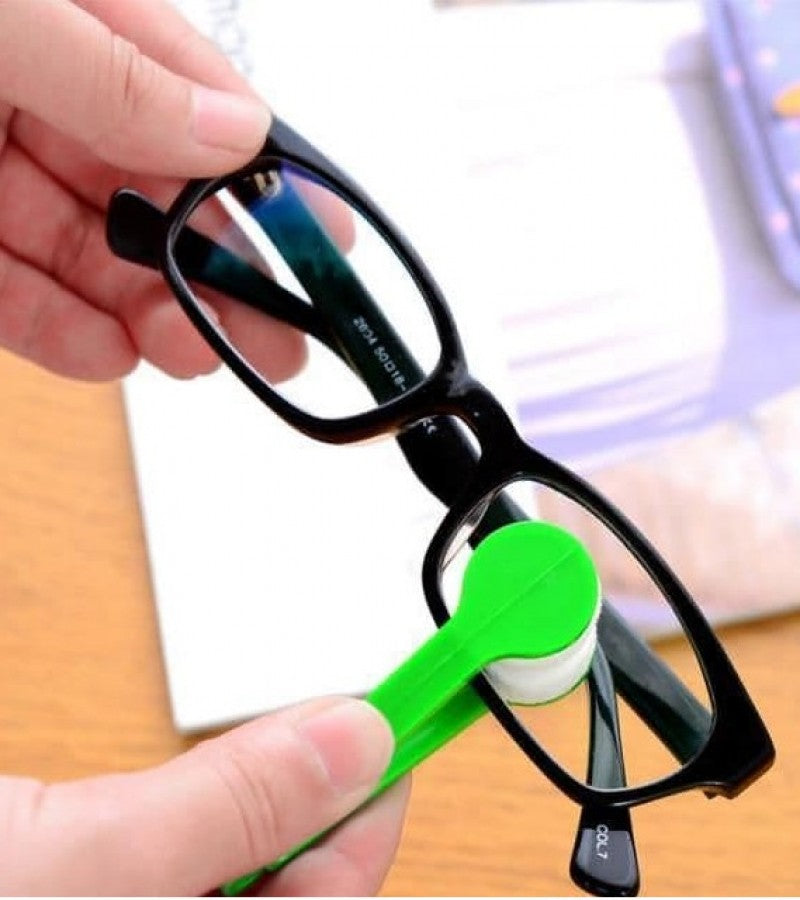 Mini Microfiber Eyeglasses Cleaner – Pocket-Size Lens Cleaning Tool (Random Color)