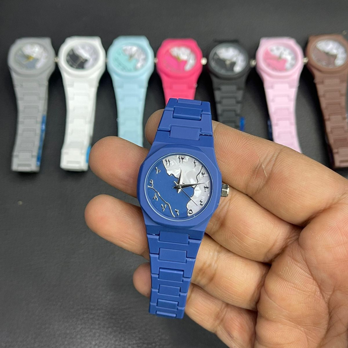 Women's Mini Aura Watch Providing Elegant Design Comfortable Use Stylish Appearance And Everyday Wear - White