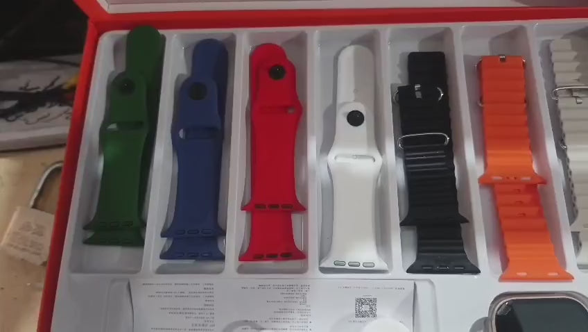 9+1 Z60 Ultra-2 Big Ips Display 49mm 8+Silicone Case Strap Bt Calling Smartwatch Always On Display With Ofitpro App Silver